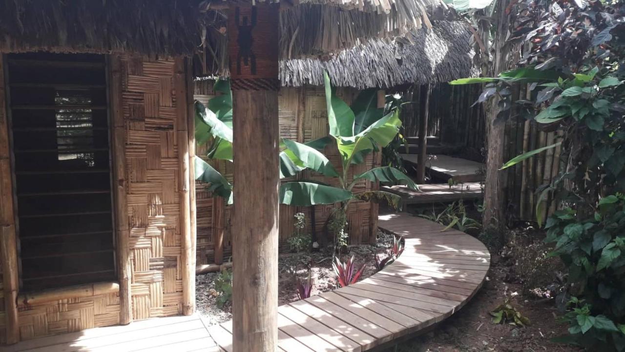 Oneta Resort Naqara Ngoại thất bức ảnh
